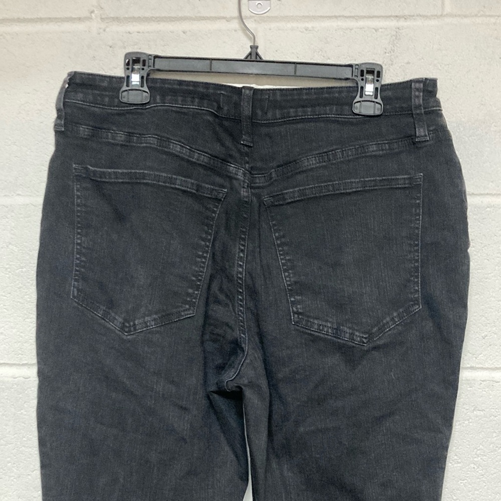 Madewell Curvy Skinny Flare Black Jeans - Picture 5 of 6